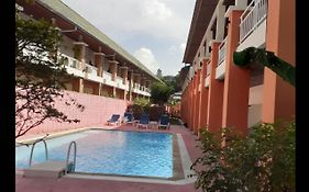 First Resort Albergo Phuket